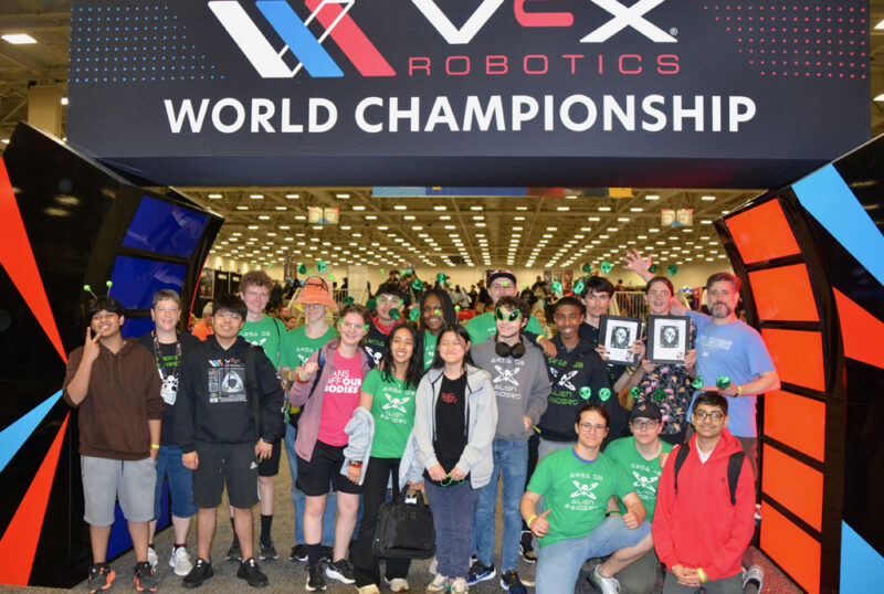 Eleanor Roosevelt's Robotics Team Competes at World Championship ...